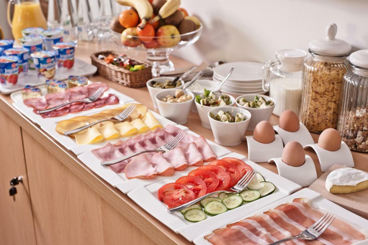 B&B Wieniawa Parking I Sniadanie W Cenie! Breakfast And Parking Included! Лешно Екстериор снимка